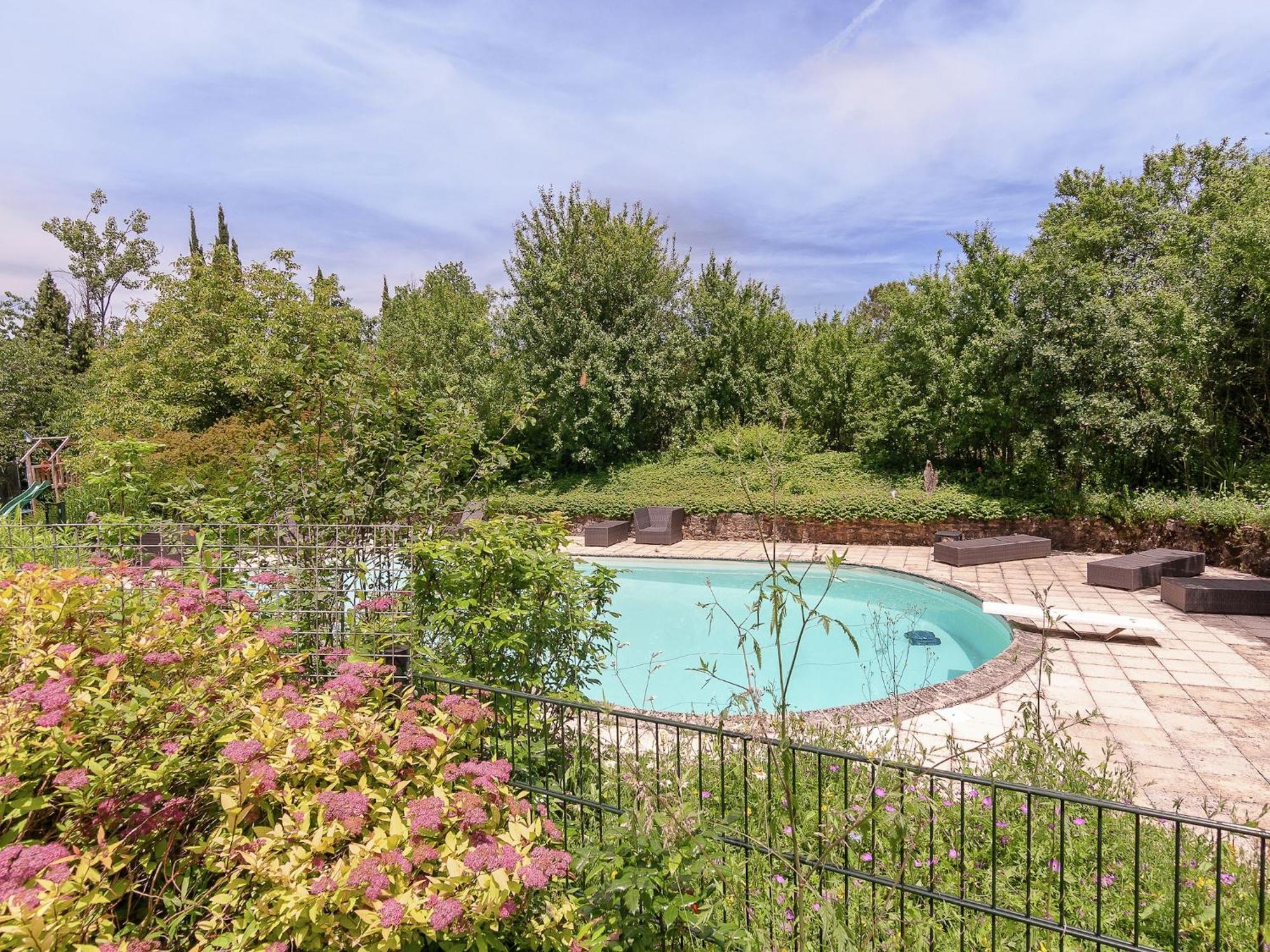 Cottage In Les Eyzies De Tayac Sireuil With Pool Meyrals المظهر الخارجي الصورة