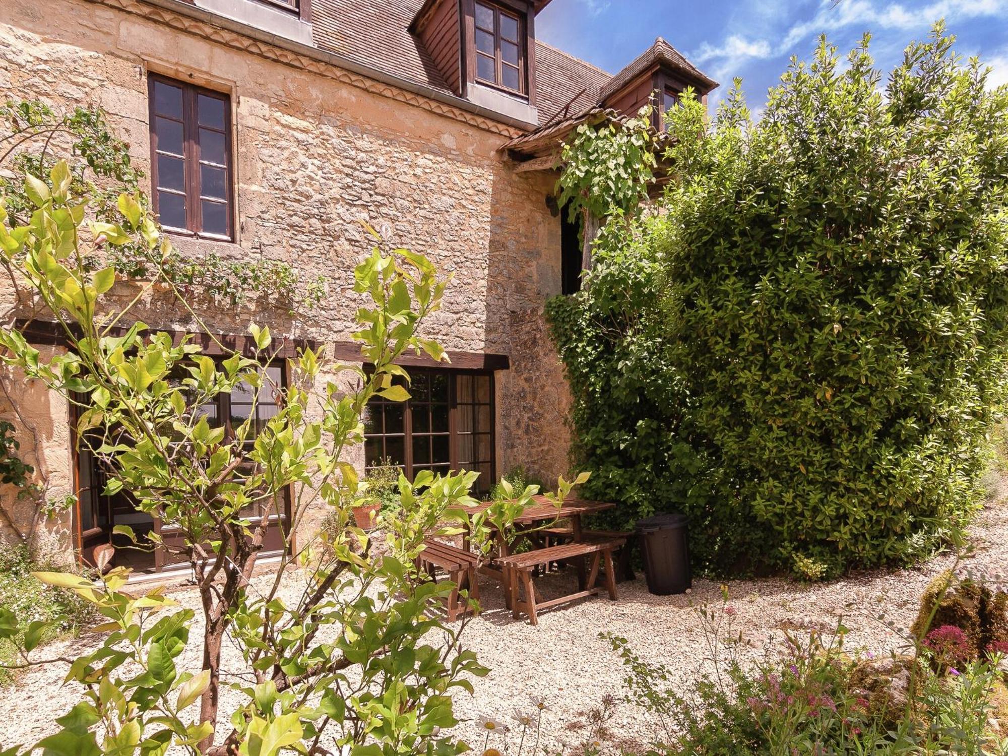 Cottage In Les Eyzies De Tayac Sireuil With Pool Meyrals المظهر الخارجي الصورة